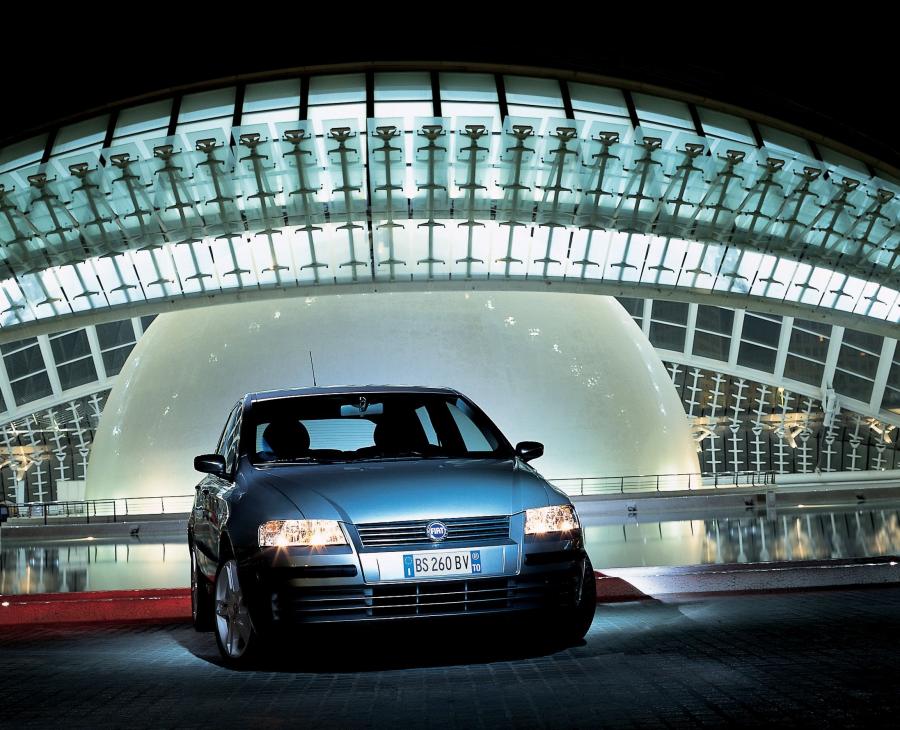  Fiat Stilo 2002 года  (фото 109 из 177)